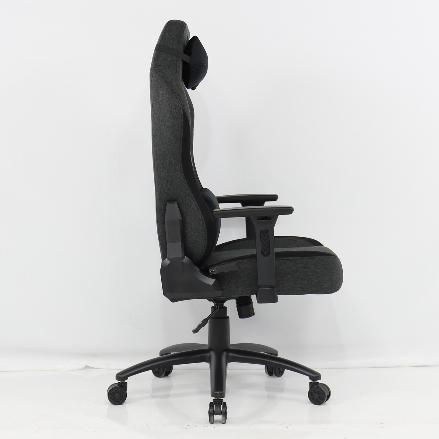 Sitan Gaming Chair